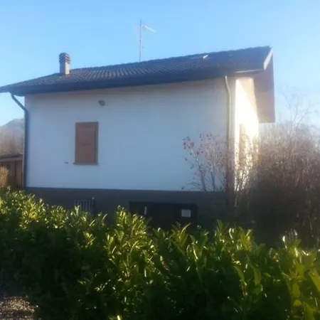 Chalet Camping Class Lago Di Pusiano