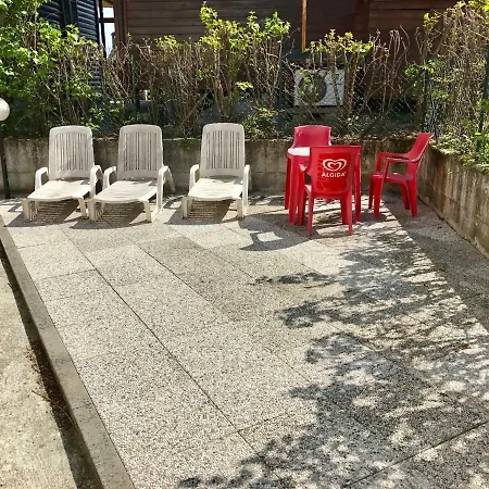Camping Class Lago Di Pusiano Alpehytte