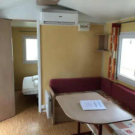 Шале Camping Class Lago Di Pusiano Мероне